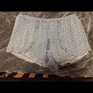 Victorias Secret crossover sleep short